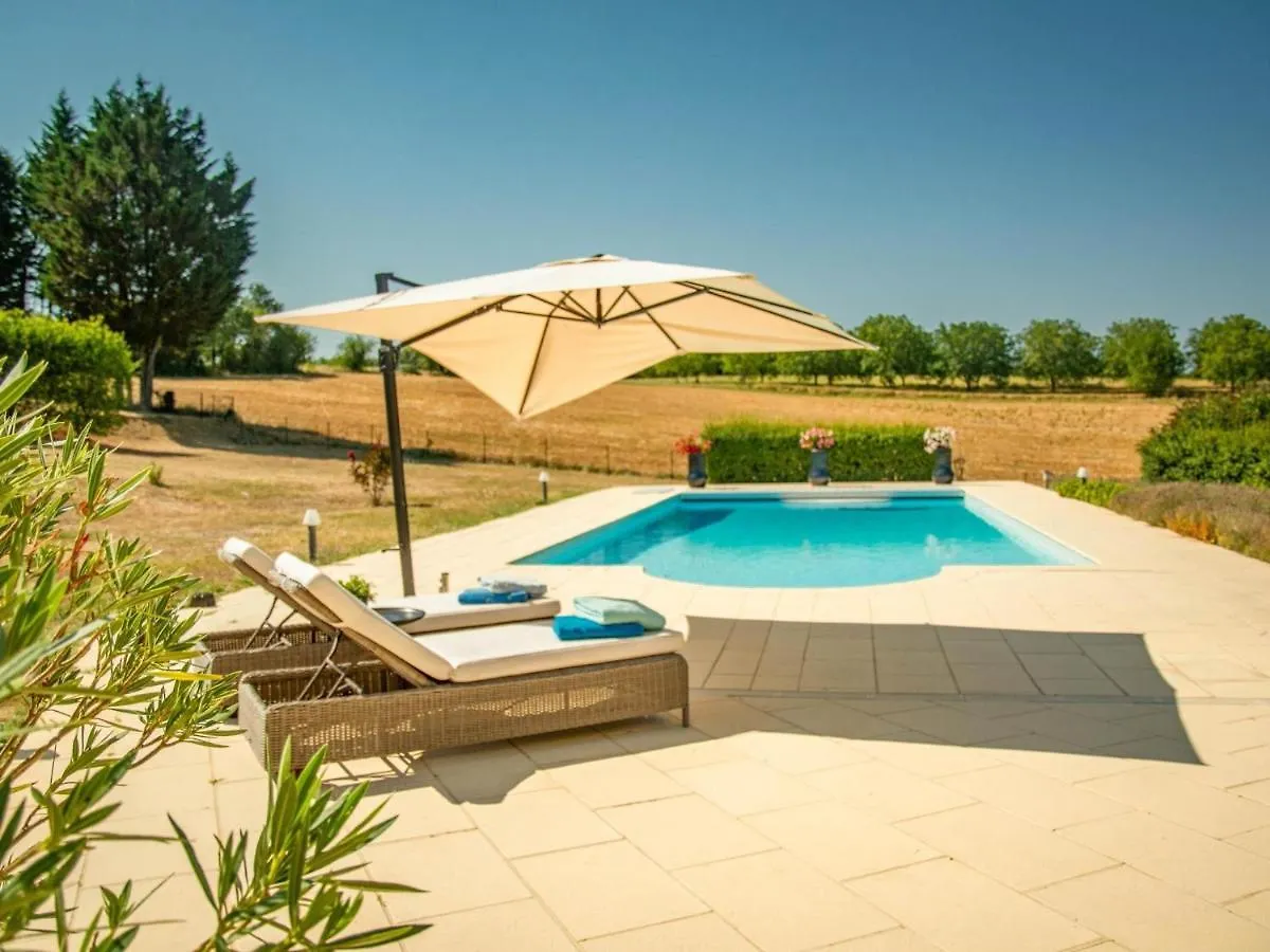 Holiday home Les Graves Villa Saint-Pierre-Lafeuille