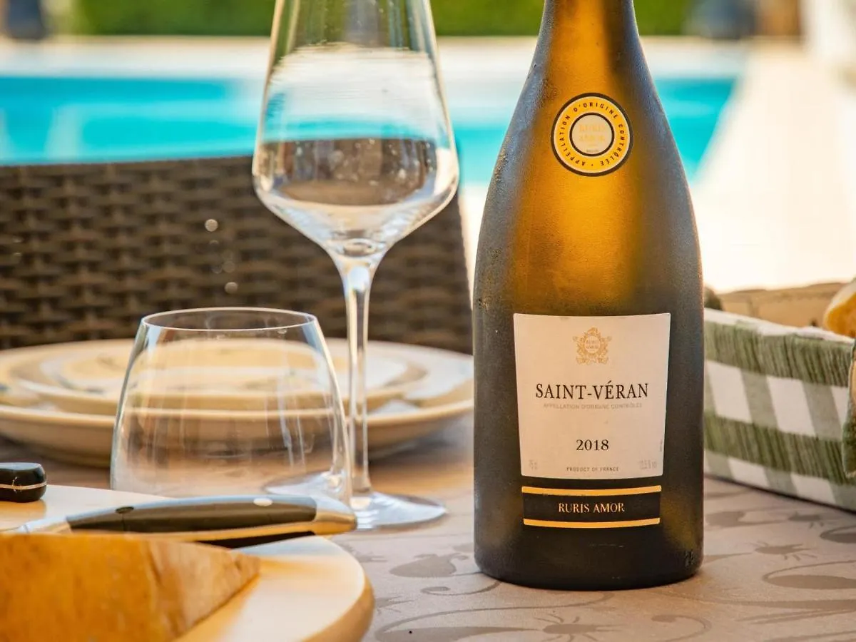 Holiday home Les Graves Villa Saint-Pierre-Lafeuille France